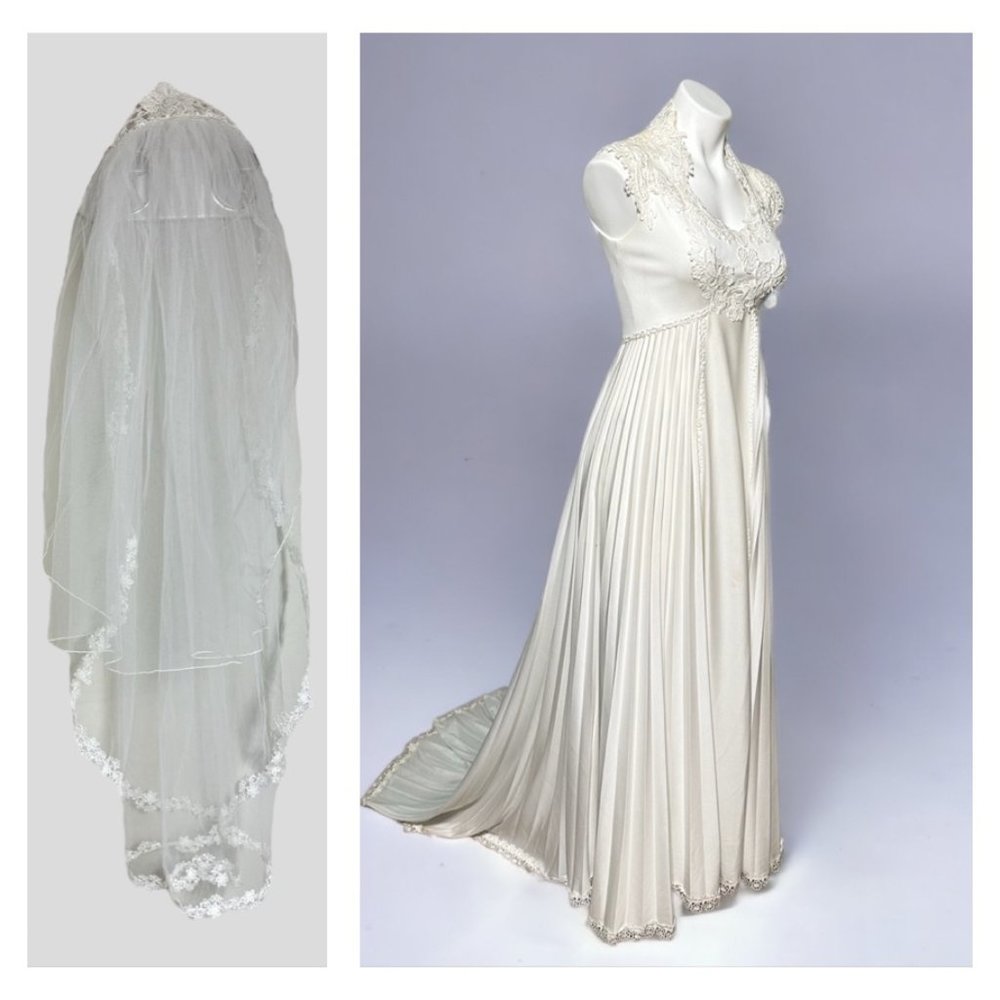Handmade Vintage Wedding Gown & Veil-Sz S/XS